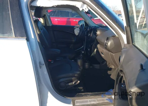 2013 Mini Countryman Cooper from USA, damaged, VIN WMWZB3C54DWM09869